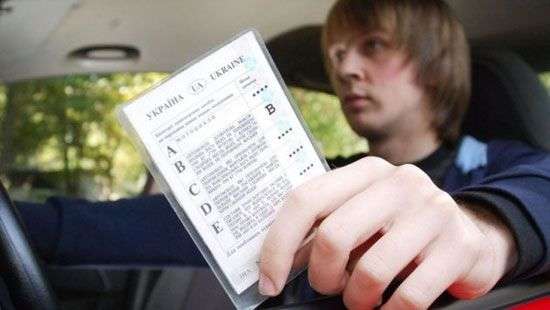 Стало известно, какие нарушения правил чаще всего приводят к ДТП