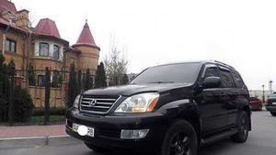 У замглавы Нацполиции угнали служебный Lexus