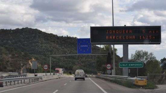 Министр внутренних дел Франции заявил об усилении контроля на границе