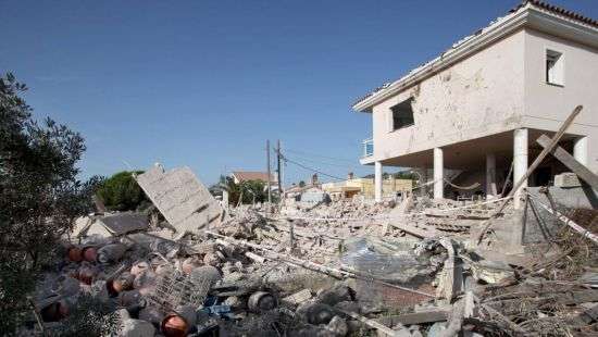 В укрытии террористов испанские полицейские нашли вещество «мать Сатаны»