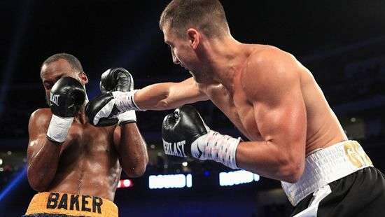 Украинский полутяжеловес победил американца техническим нокаутом