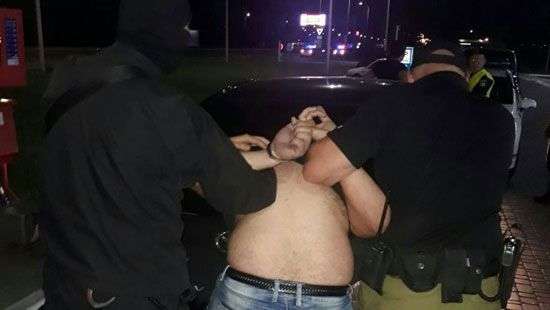 Шоу для лохов: соцсети жестко высмеяли главу Нацполиции за пост о поимке угонщиков