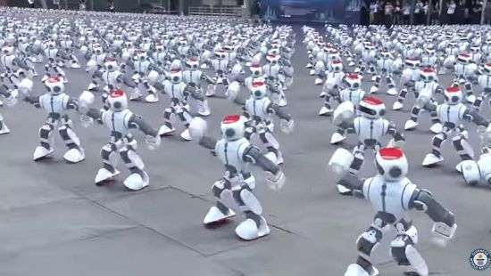 Зафиксирован новый рекорд Книги Гиннесса – море танцующих роботов (ВИДЕО)