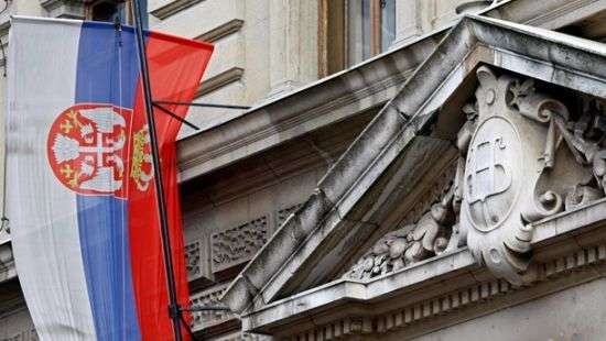 Сербия отозвала всех дипломатов из Македонии