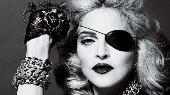 Мадонна впервые опубликовала в Instagram снимок с участием шестерых детей (ФОТО)