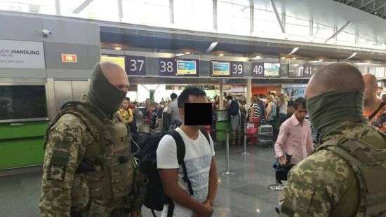 Студент-иностранец «продавал» украинок в Китай