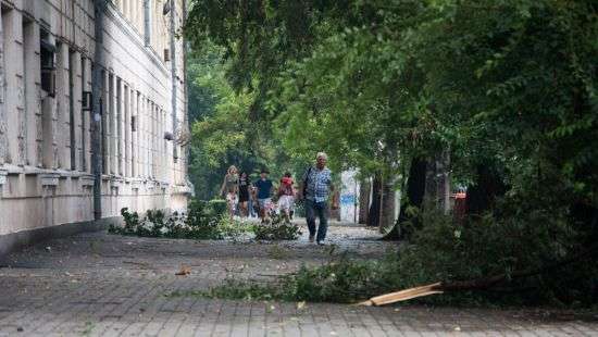 Днепр накрыл мощный ураган, обнародованы фото и видео последствий