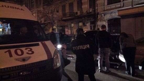 Ночью в Киеве расстреляли мужчину-иностранца (ФОТО и ВИДЕО)