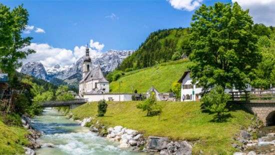 В Германии рухнул мост, на котором фотографировались подростки