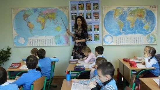 Правительство выделит миллиард на начальное образование