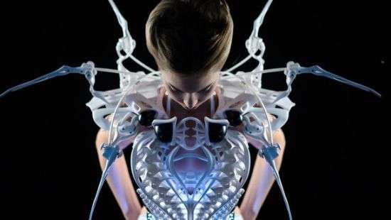 Amazon научил ИИ создавать одежду