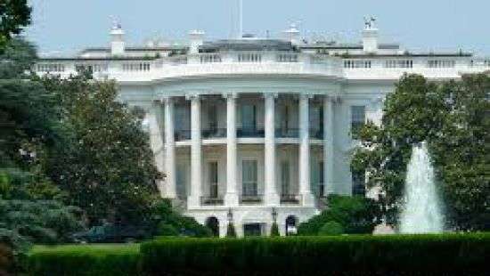 В США хотят сократить число виз для приезжающих на работу летом студентов