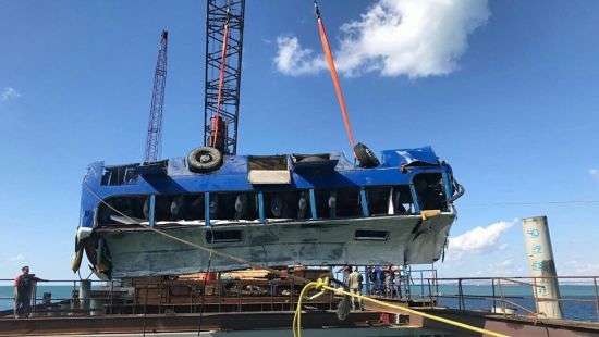 Увеличилось число жертв падения автобуса в море в Краснодарской крае РФ