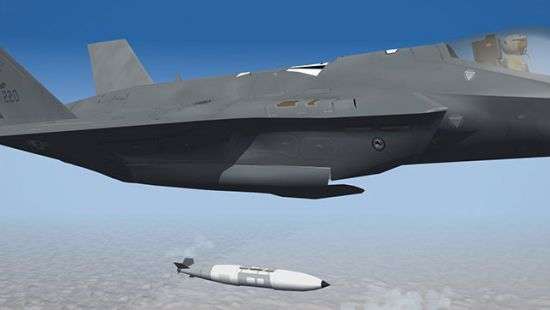 В США испытали две бомбы, способные нести ядерный заряд