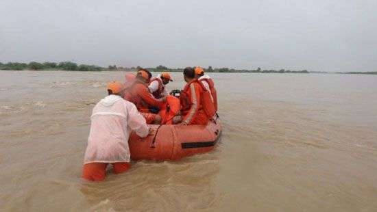 Наводнения в Индии унесли жизни более 600 человек