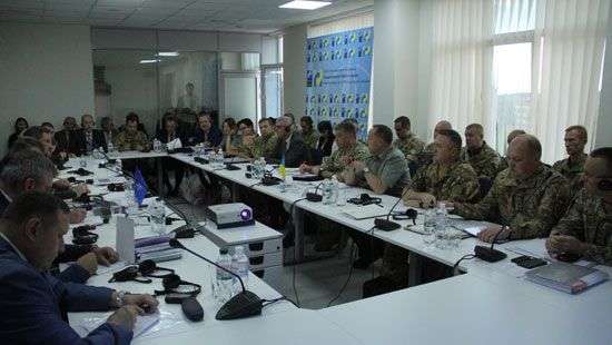 НАТО проверит украинских военных на соответствиае стандартам Альянса