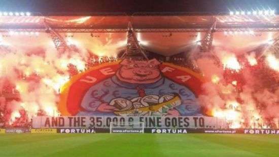 «Легию» оштрафовали за баннер со свиньёй