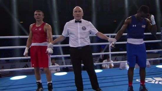 Украинец вышел в финал чемпионата мира по боксу