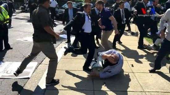 Эрдоган раскритиковал США за обвинения, выдвинутые его охранникам