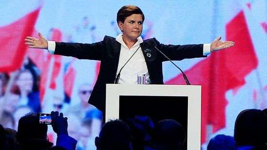 Польша шантажирует Германию репарациями