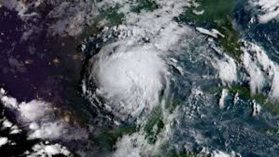 Новый ураган Ирма двигается на Флориду и Пуэрто-Рико