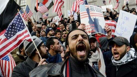 Трамп отменил программу по защите детей иммигрантов