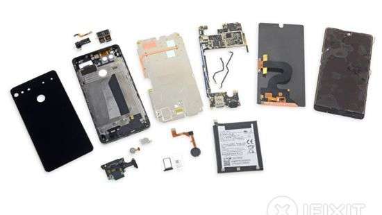 Essential Phone оказался «одноразовым»