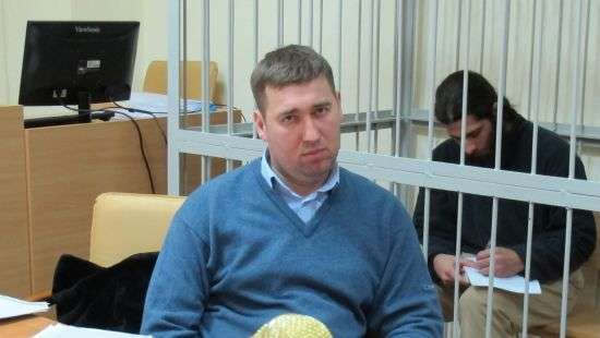 Стало известно, кто затягивает суд о госизмене Януковича