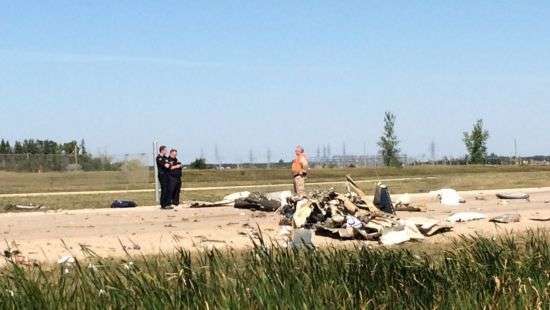 В Канаде пилот угнал самолет и разбился на взлете