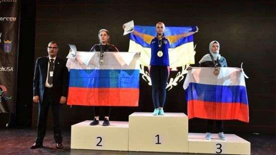 Украинка победила россиянку в финале ЧМ по армрестлингу