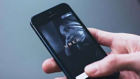 Uber подозревают в подкупе водителей конкурента