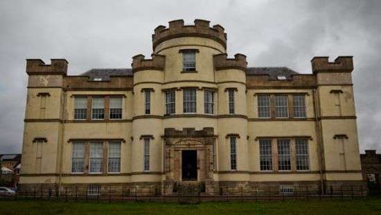 В Шотландии под зданием бывшего детдома нашли останки более 400 детей