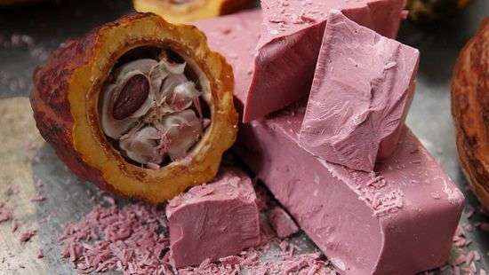 Кондитеры изобрели розовый шоколад (ФОТО)