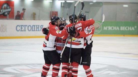 В УХЛ «Донбасс» разгромил «Волков», а «Белый Барс» одолел «Кременчук»