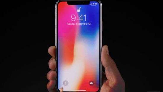 iPhone X запоминает только одно лицо