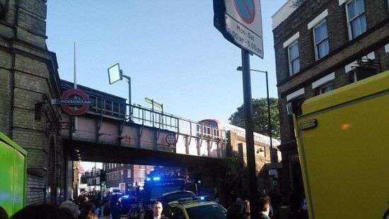 В Лондоне прогремел взрыв в метро (ФОТО)