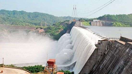 Индия запустила плотину, которую строила 30 лет