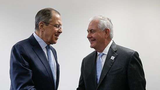 Лавров и Тиллерсон обсудили проблемы Сирии и Донбасса