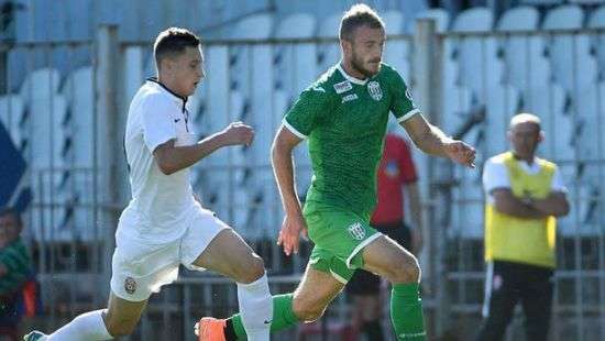 «Карпаты» разошлись миром с «Зарей»