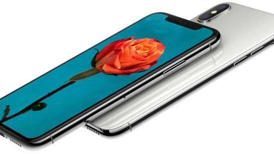 Назван самый дорогой компонент iPhone X