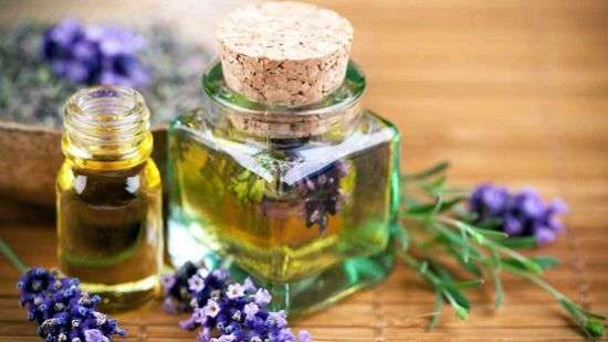 Медики  назвали эфирные масла, которые помогут при болезни Альцгеймера