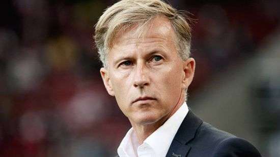 «Вольфсбург» расстался с третьим тренером за год