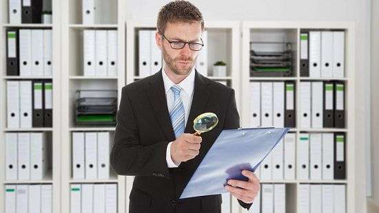 Банки обязали проверять доходы украинцев