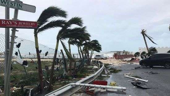 Ураган Мария достиг четвертой категории