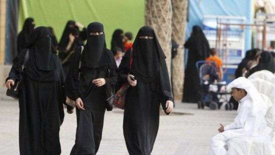 В Саудовской Аравии женщинам разрешили работать авиадиспетчерами