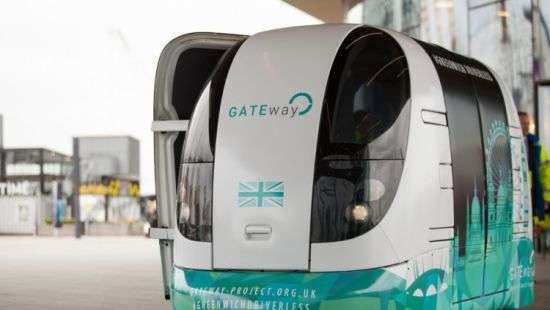 В Великобритании разрабатывают самоуправляемую уборочную машину