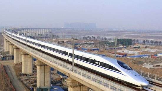 В Китае пассажирским поездам разрешили ездить со скоростью 350 км/ч