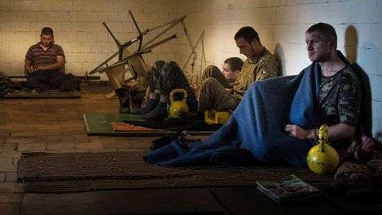 Украина готова отдать боевикам 313 человек в обмен на 88 заложников