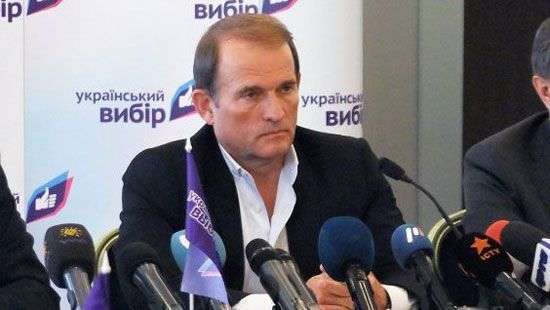 СБУ вызвала на допрос кума Путина