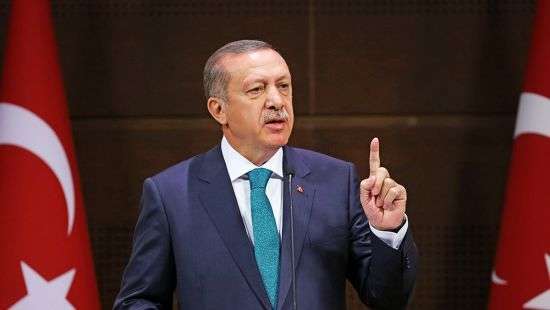 Выступление главы Турции Эрдогана прервала драка (видео)